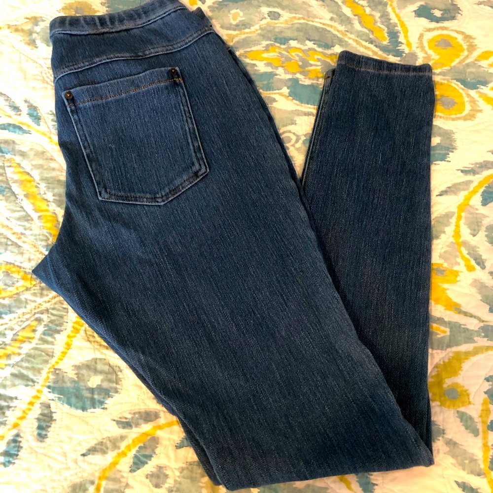 HUE Jean Jeggings - so flattering and comfy!